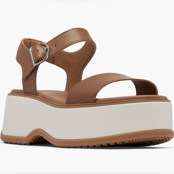 Sorel Shoes - SOREL DAYSPRING PLATFORM SANDALS TAN 9.5